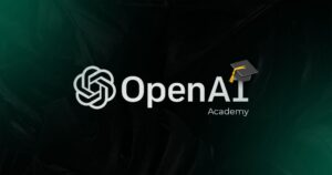 Pessoa estudando cursos gratuitos de inteligência artificial na OpenAI Academy em um notebook